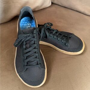 Flux Adapt Knit Trainer Women’s size 9